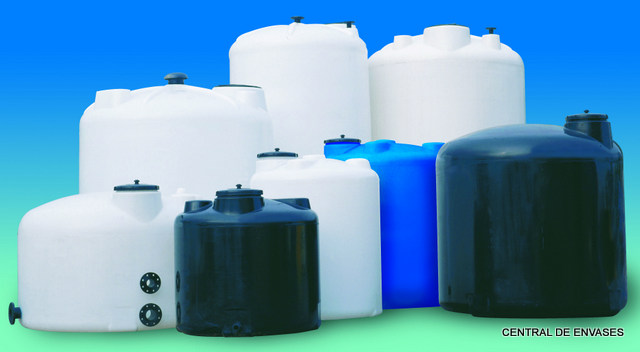 GRAN TANQUE EXTERIOR VERTICAL
